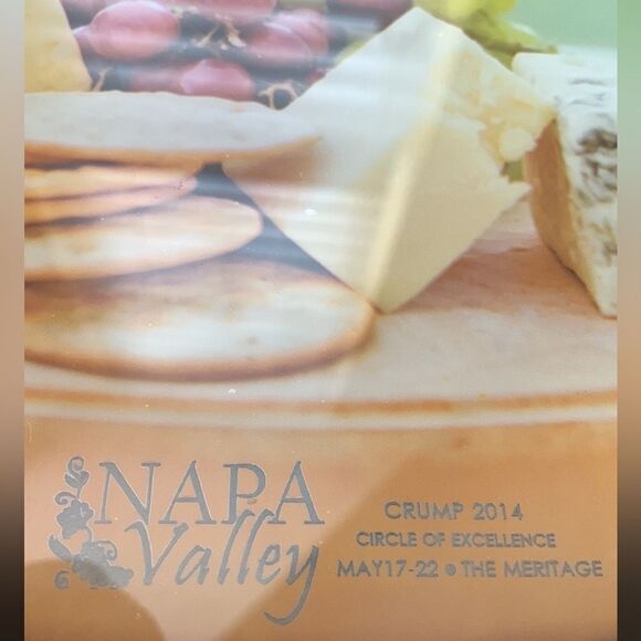 Vintage Napa Valley Crump 2014 Circle of excellence charcuterie board w/utensils - Picture 5 of 8